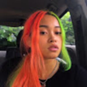 Meet your Posher, Madeleine